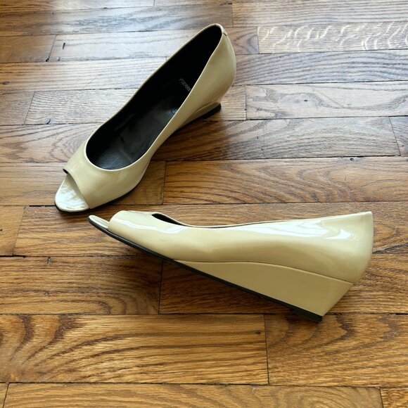 Pierre Hardy patent white heels, size 37 (US7) - Picture 2 of 2